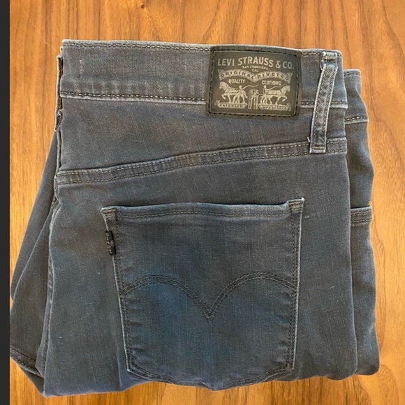 Levi’s 311 Gray New Without Tags - Picture 2 of 3